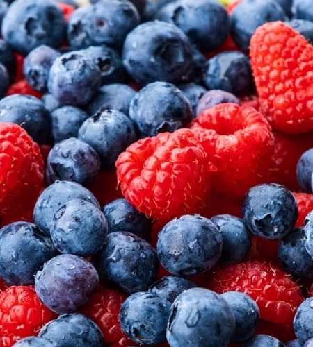 raspberries-5163781_640